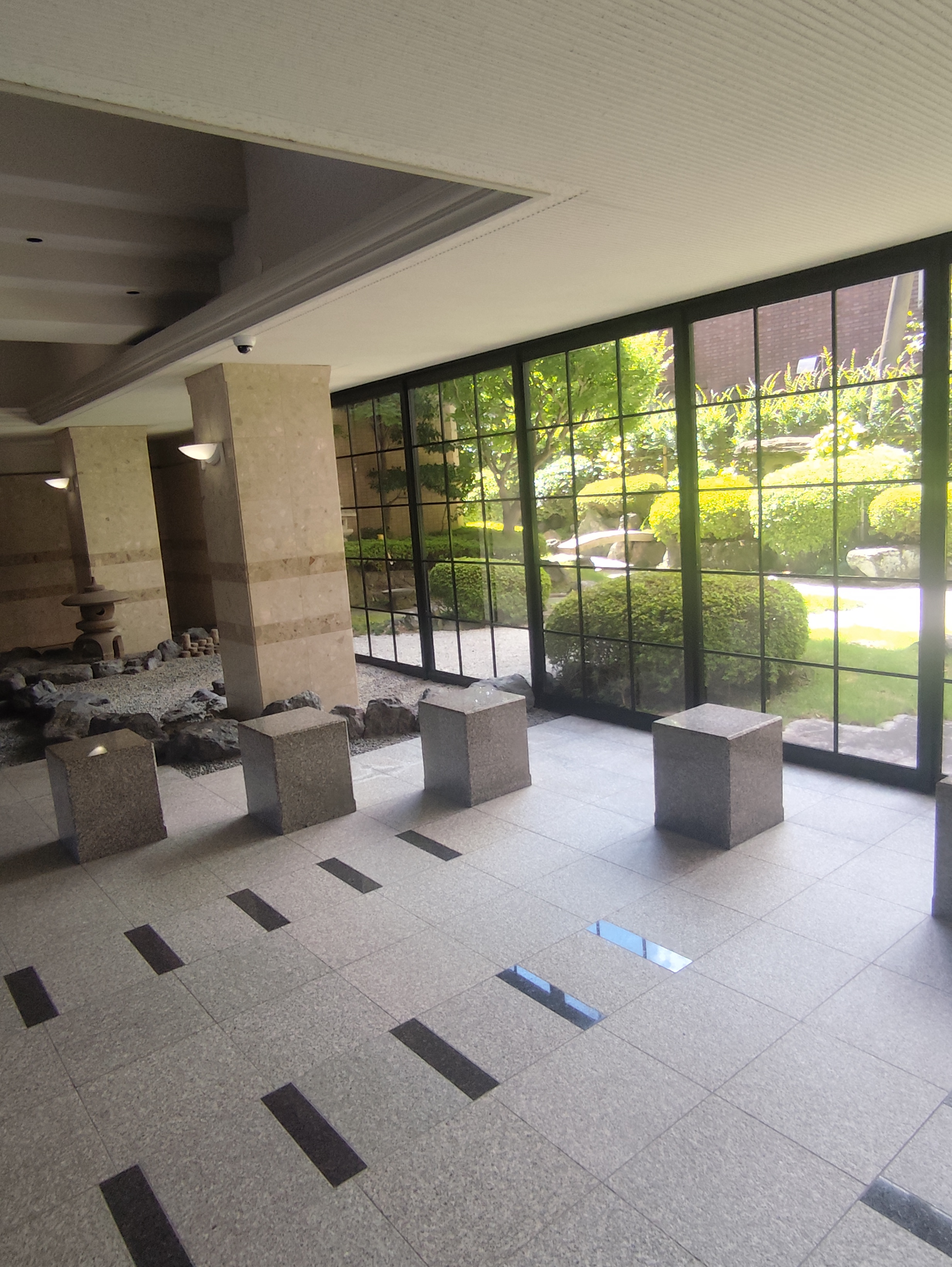 今すぐ問い合わせを！